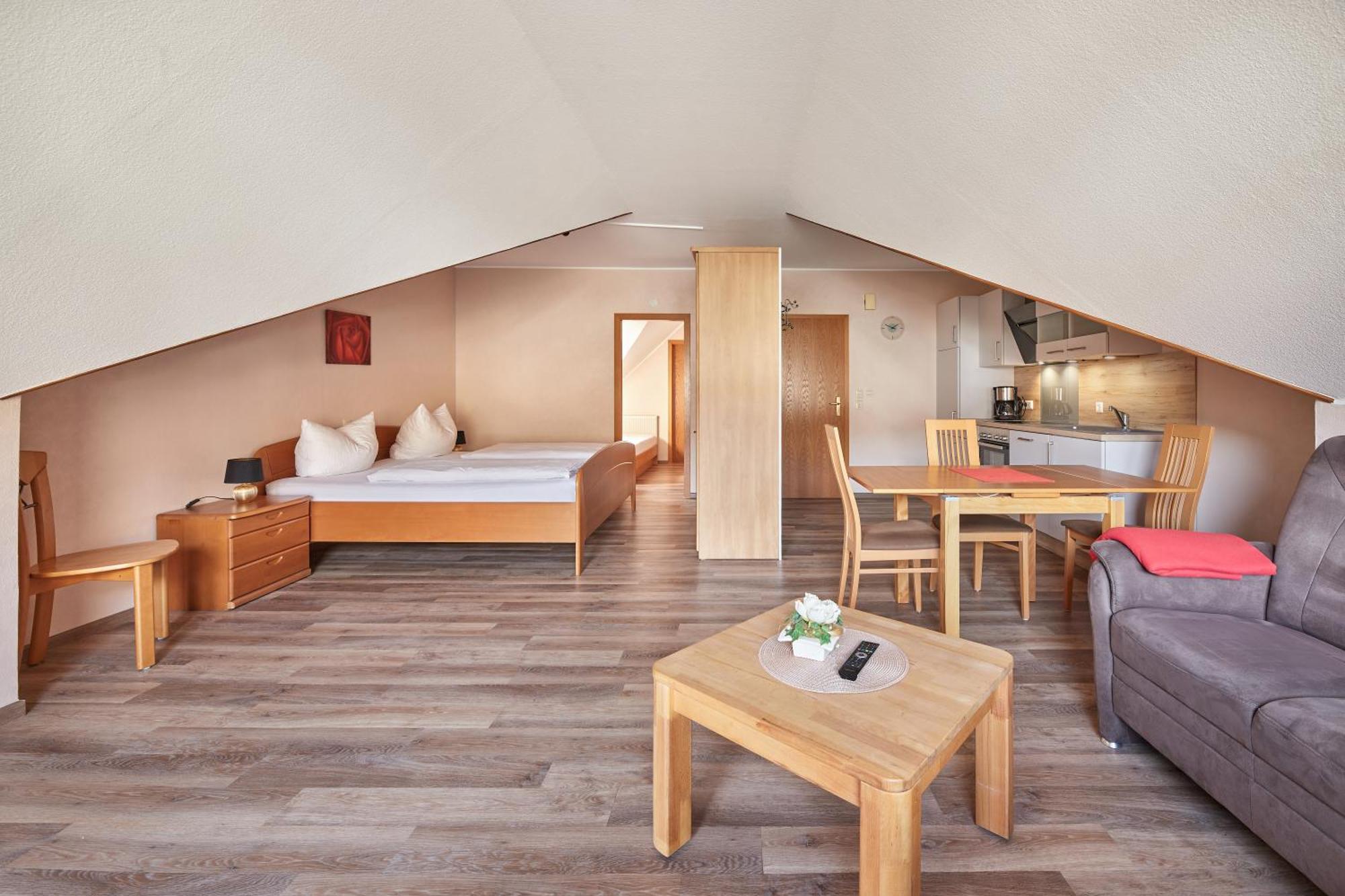 Appartement Ferienweingut Andrae-Goebel à Ernst Extérieur photo